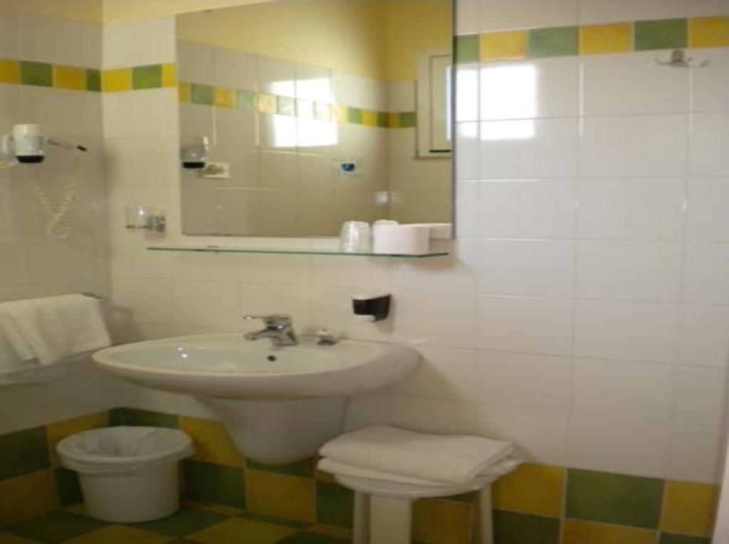 Hotel Prater Cesenatico Cameră foto